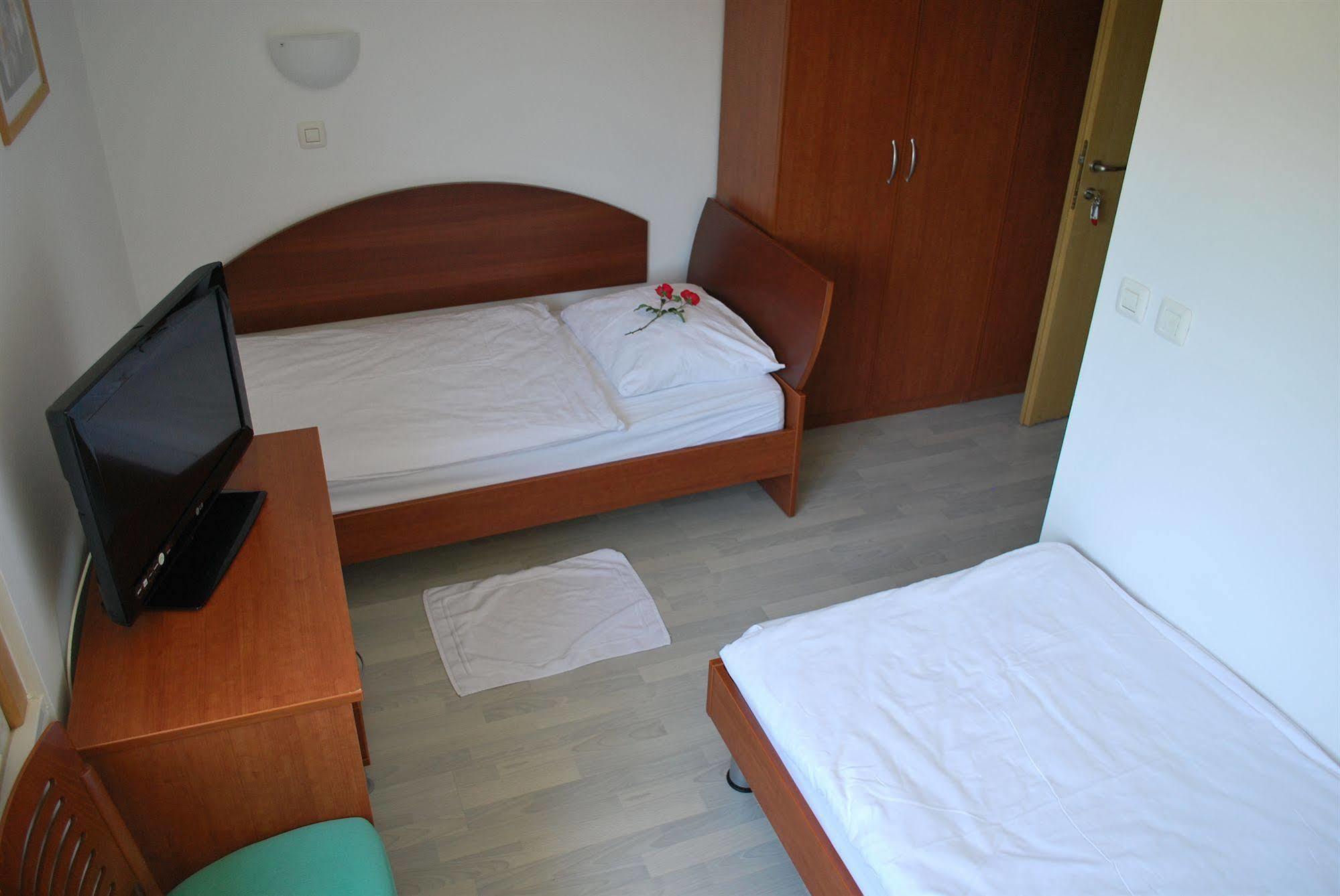 Bed And Breakfast Kogoj Nova Gorica Exteriör bild