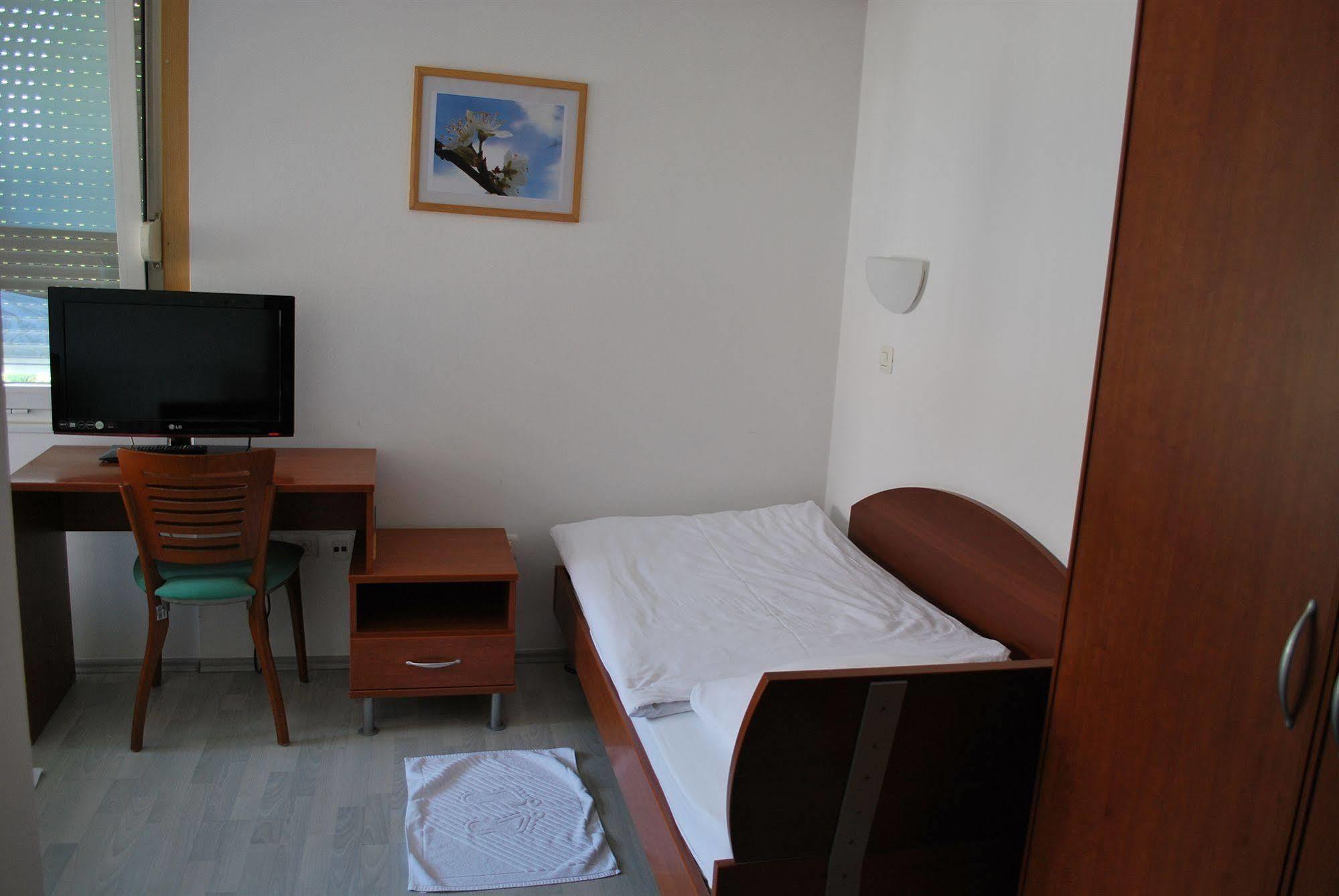 Bed And Breakfast Kogoj Nova Gorica Exteriör bild